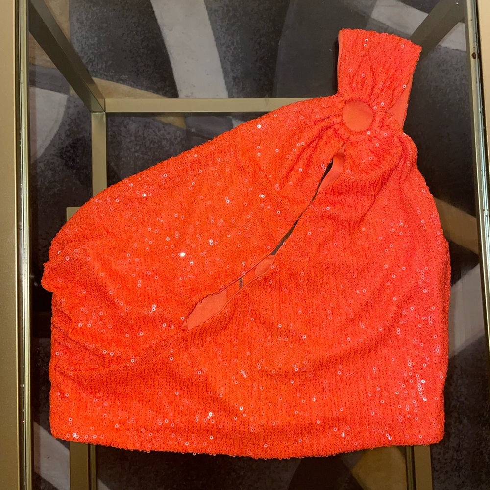 Fashion Nova 1X Sequined Orange shoulder shirt with peek a boo detail